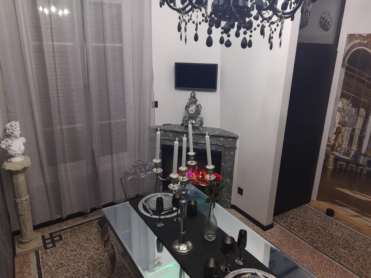 Nuit Romantique - Jacuzzi - Beziers - Romance Royale المظهر الخارجي الصورة